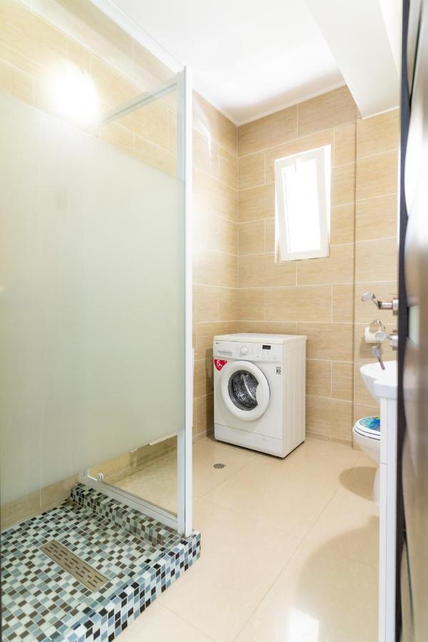 Apartament Tudor Năvodari Exteriör bild